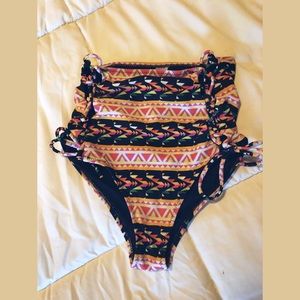 High waist bikini bottoms
